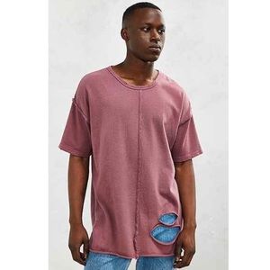 UO The Narrows Destroyed Center Seam Tee sz M NWT